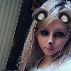 Meet your Posher, Krystal